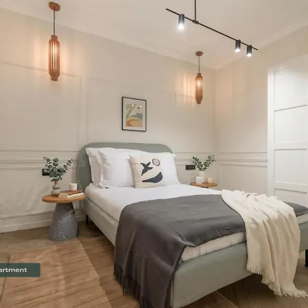 Poeticstay - Champs D'elysée Appartamento Parigi