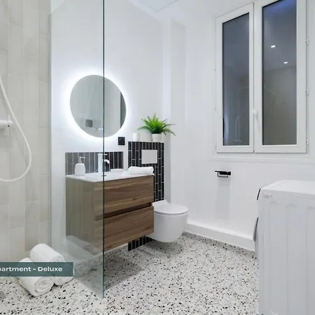 Poeticstay - Champs D'elysée * Parigi